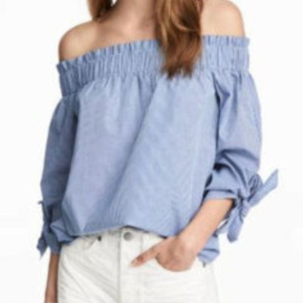 H&M Blue & White Gingham Ruffle Blouse Size 12